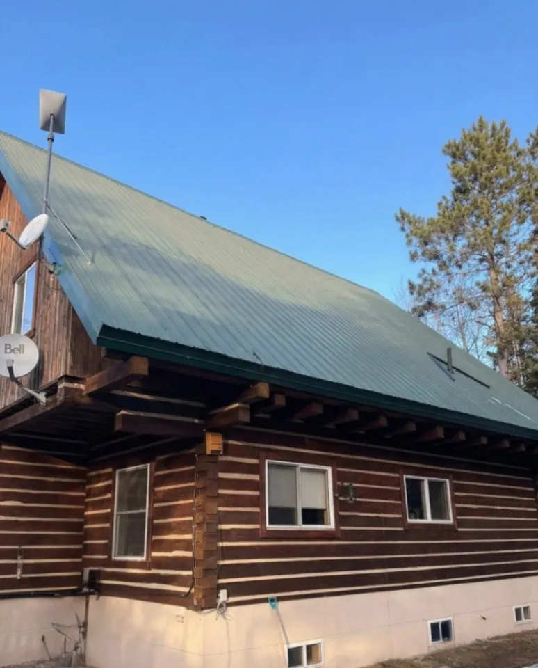 Cabin & Cottage Solar Power System - Photo 1